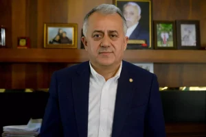 Lise Öğrencisi Bıçaklı Saldırıda Yaralandı