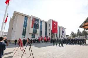 Malatya’da Çanakkale Deniz Zaferi’nin 111. yılı dolayısıyla törenler düzenlendi