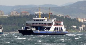 Marmara’da fırtına: Feribot seferleri iptal edildi