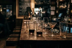 Meclis’e sunuldu, alkol yasağı genişletiliyor