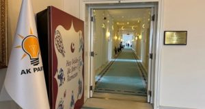 Meclis’te AKP süslemesi