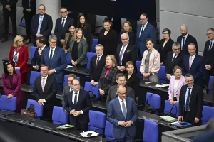 Merz: Orta Doğu’daki çatışmalar endişe verici