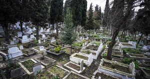 Mezarlıktan gelen telefon: Burada çok ölü var
