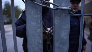 Midilli Adası’nda mahsur kalan Türk turistler, yurda döndü