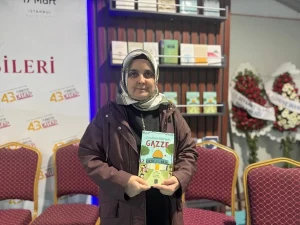 Minik yazarlar Gazze’deki çocukların hayatlarını hikaye olarak kaleme aldı