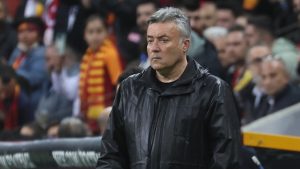 Monterrey, Domenec Torrent’in görevine son verdi