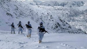 MSB paylaştı: Kahraman askerlerimizin zorlu şartlarda vatan nöbeti