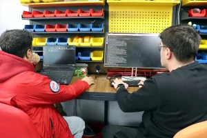 Mühendis adayları geliştirdikleri deniz aracıyla Norveç’te yarışacak