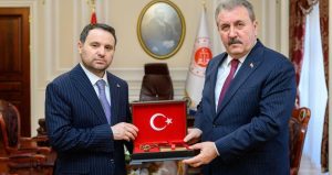 Mustafa Destici’den, Bakan Gürlek’e ziyaret