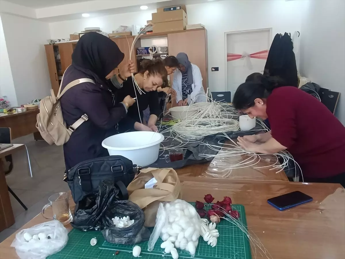 Nallıhan’daki ADEM’de 230 kadın kurslara katılıyor