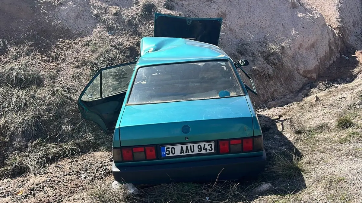 Nevşehir’de Otomobil Devrildi: Sürücü Yaralandı