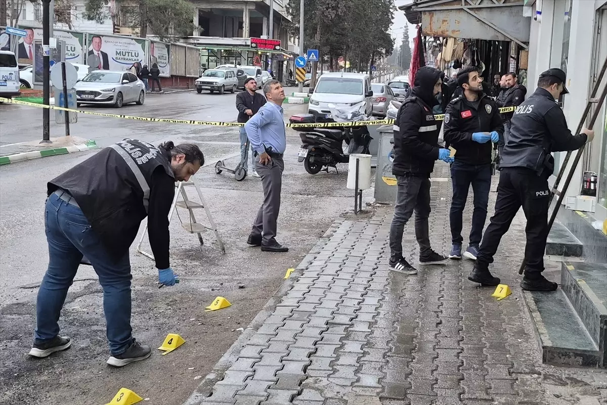 Nizip’te Banka Şubesine Silahlı Saldırı