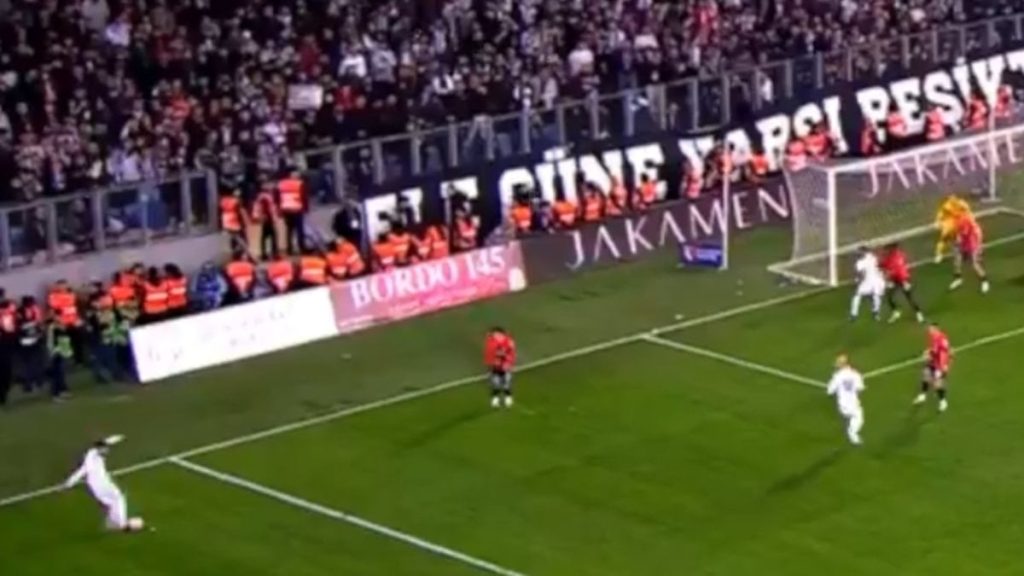 Orkun Kökçü’den Gençlerbirliği’ne nefis gol