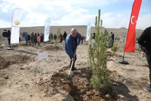 Orman Haftası’nda Fidan Dikimi