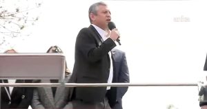 Özel’den Erdoğan’a bayram ikramiyesi tepkisi