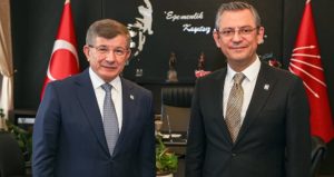 Özgür Özel’den Ahmet Davutoğlu’nun çağrısına destek