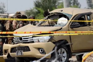 Pakistan’da Polis Aracına Patlama: 7 Ölü