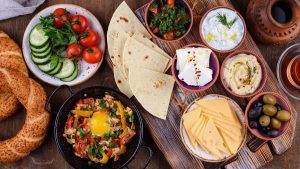 Ramazan’ın ardından ilk kahvaltıda dikkatli beslenilmeli: Hafif ve dengeli tercihler yapılmalı