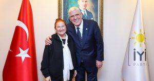 Sabahat Akkiraz İYİ Parti’yi ziyaret etti