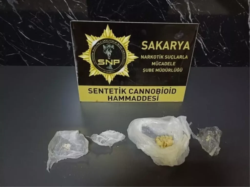 Sakarya’da Uyuşturucu Operasyonu: 3 Tutuklama