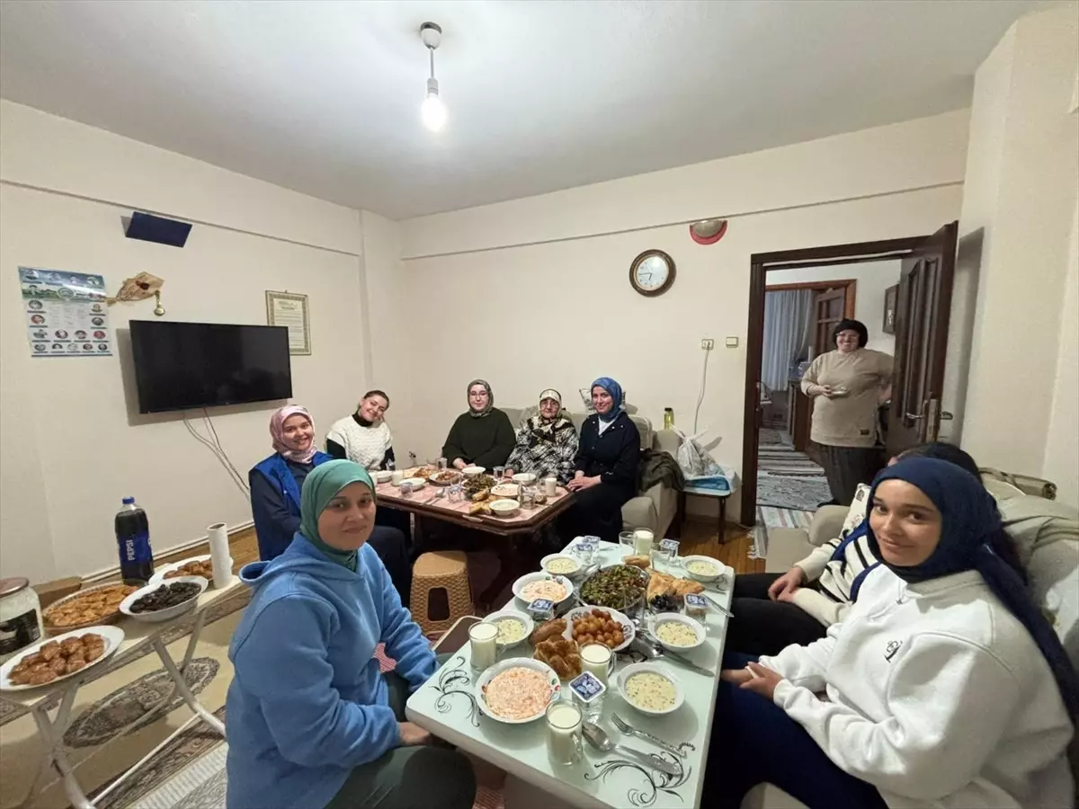 Salıpazarı’nda şehit ve gazi ailelerine ziyaret