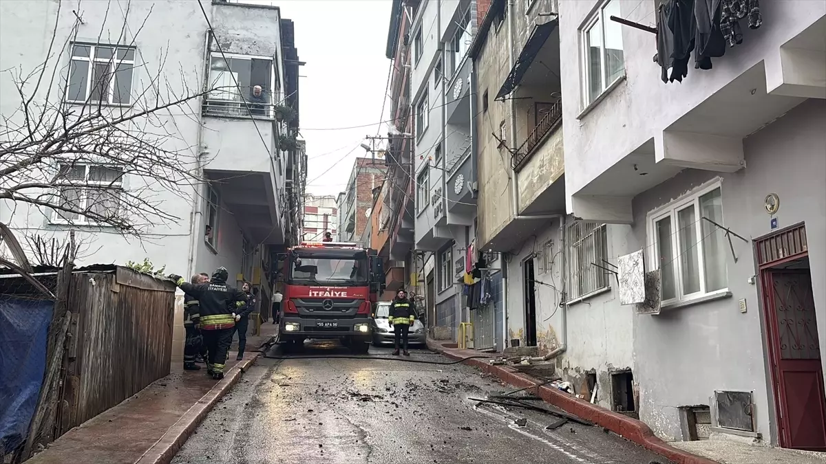 Samsun’da Ev Yangını Söndürüldü