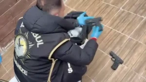 Sarıyer ve Küçükçekmece’de Silah Ticareti Operasyonu