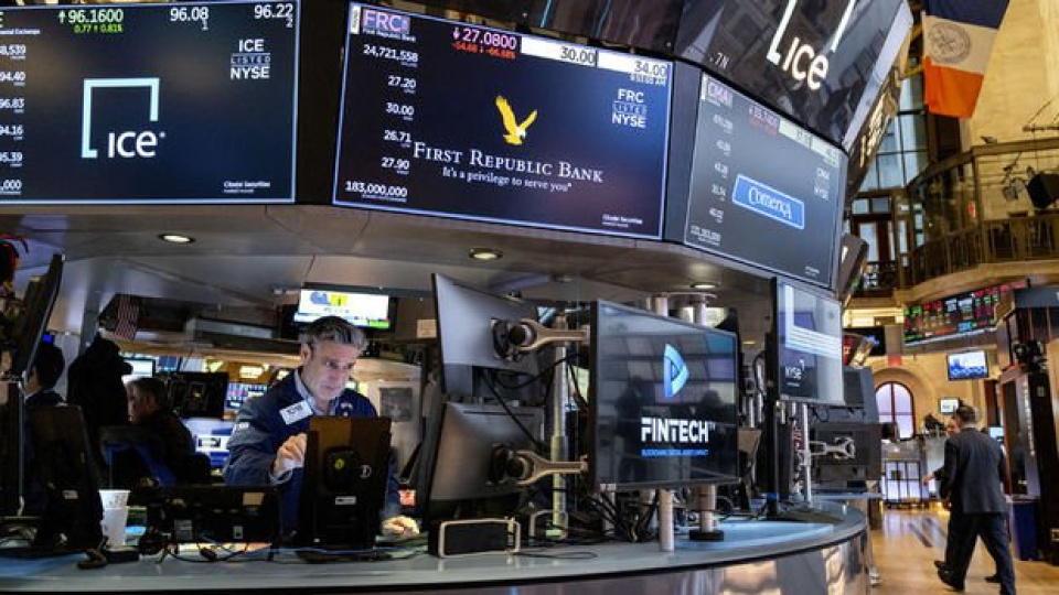 Savaşın uzamasıyla tahviller sert darbe aldı