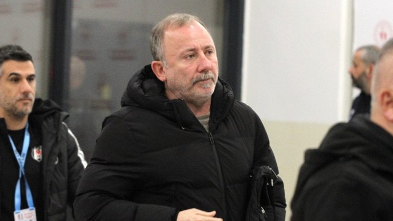 Sergen Yalçın’a maç sonu serum bağlandı!