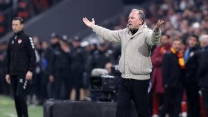 Sergen Yalçın’dan maç sonu hakeme olay sözler!