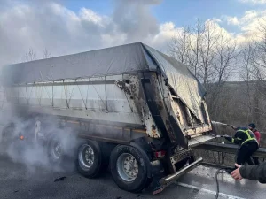 Sinop’ta Kamyon Yangını Söndürüldü