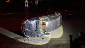 Sinop’ta Otomobil Devrildi: 2 Yaralı