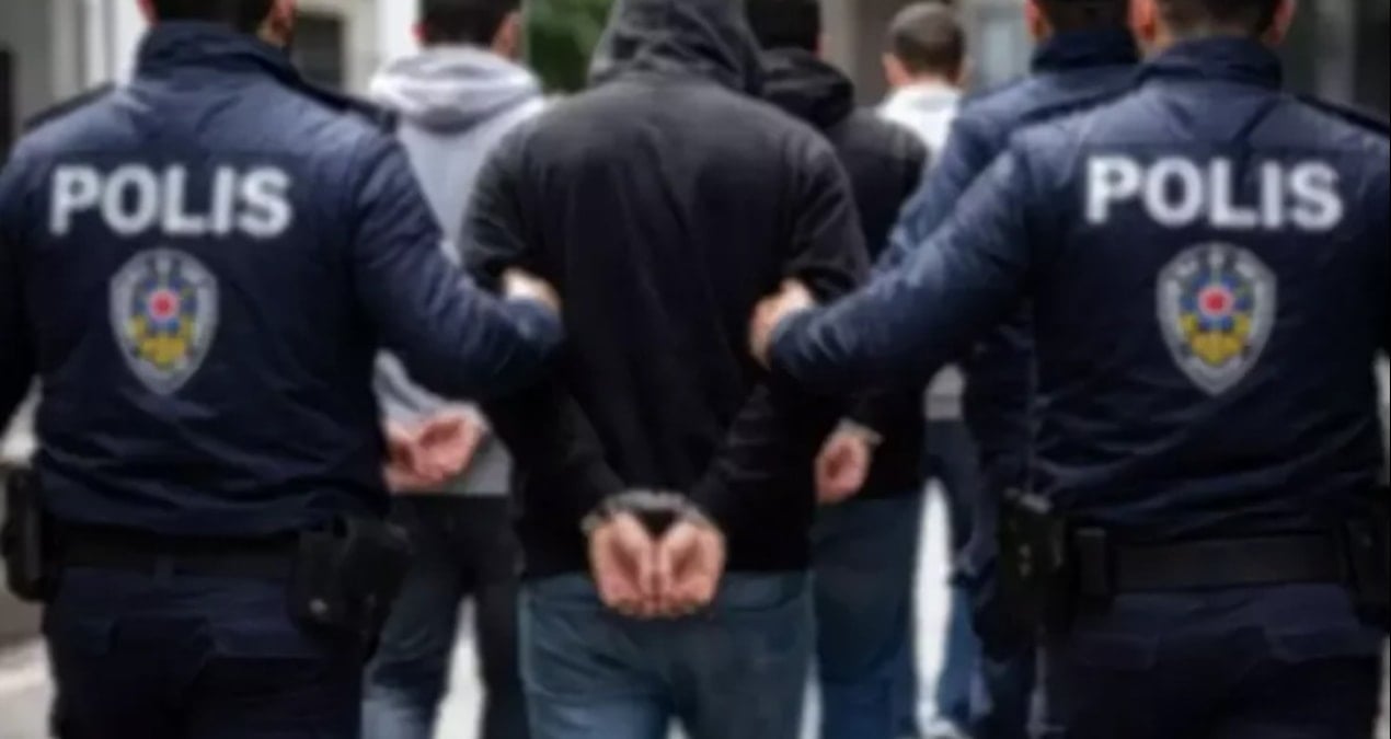 SON DAKİKA: Yasa dışı bahis çetelerine dev darbe: 5.3 milyar TL’lik vurgunda 118 şüpheli yakalandı