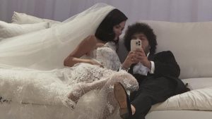 Son görüntüleri eleştirilen Benny Blanco’dan yanıt: Ayaklarım harika!