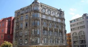 Tarihi bina 780 milyon liraya satıldı