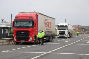 Tekirdağ-İstanbul Arasında Ağır Araç Geçişine Kısıtlama