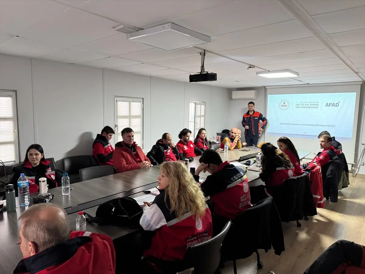 Tekirdağ MEB AKUB’a Afet Barınma Eğitimi