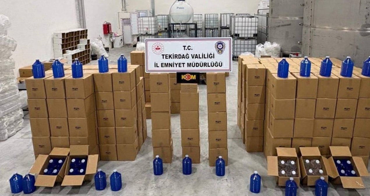 Tekirdağ’da 17 bin 815 litre etil alkol yakalandı