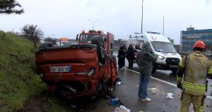 TEM Otoyolu’nda takla atan otomobile başka araç çarptı; 2 si çocuk 7 yaralı