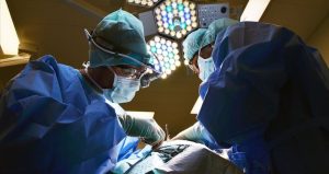 Tıpta nadir vaka! 3 saat boyunca kalbini durdurup ameliyat ettiler