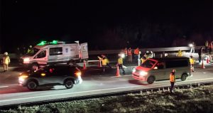 TIR ile yolcu otobüsü çarpıştı: 1 ölü, 15 yaralı