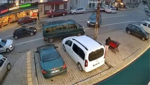 Trabzon’da Yayaya Otomobil Çarptı