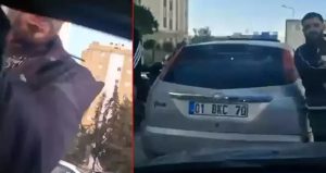 Trafikte tartıştığı aracın önünü kesip cam yumrukladılar