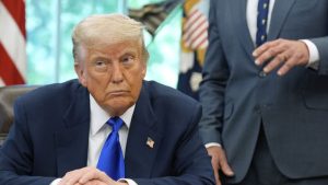 Trump’tan Hürmüz ültimatomunda geri adım