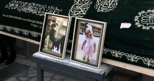 Türkiye’yi ağlayan anne Fatma Nur Çelik ve kızını kadınlar uğurladı