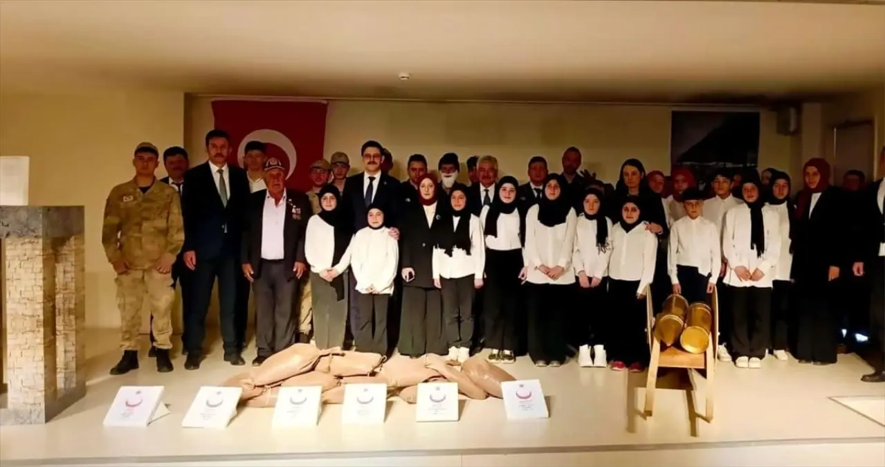 Ulaş, Hafik ve Şarkışla’da Çanakkale Deniz Zaferi’nin 111. yıl dönümü kutlandı
