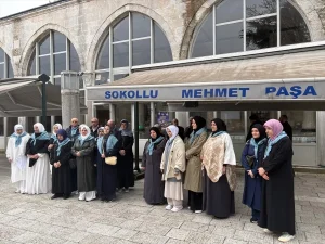 Umre Kafilesi Lüleburgaz’dan Uğurlandı