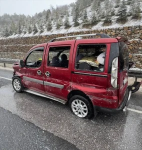 Uşak’ta Trafik Kazası: 6 Yaralı