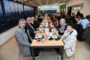 Vali Soytürk, Koruyucu Aileler İle İftar Yemeğinde Buluştu