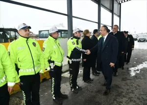 Vali Soytürk’ten Güvenlik Birimlerine Bayram Ziyareti